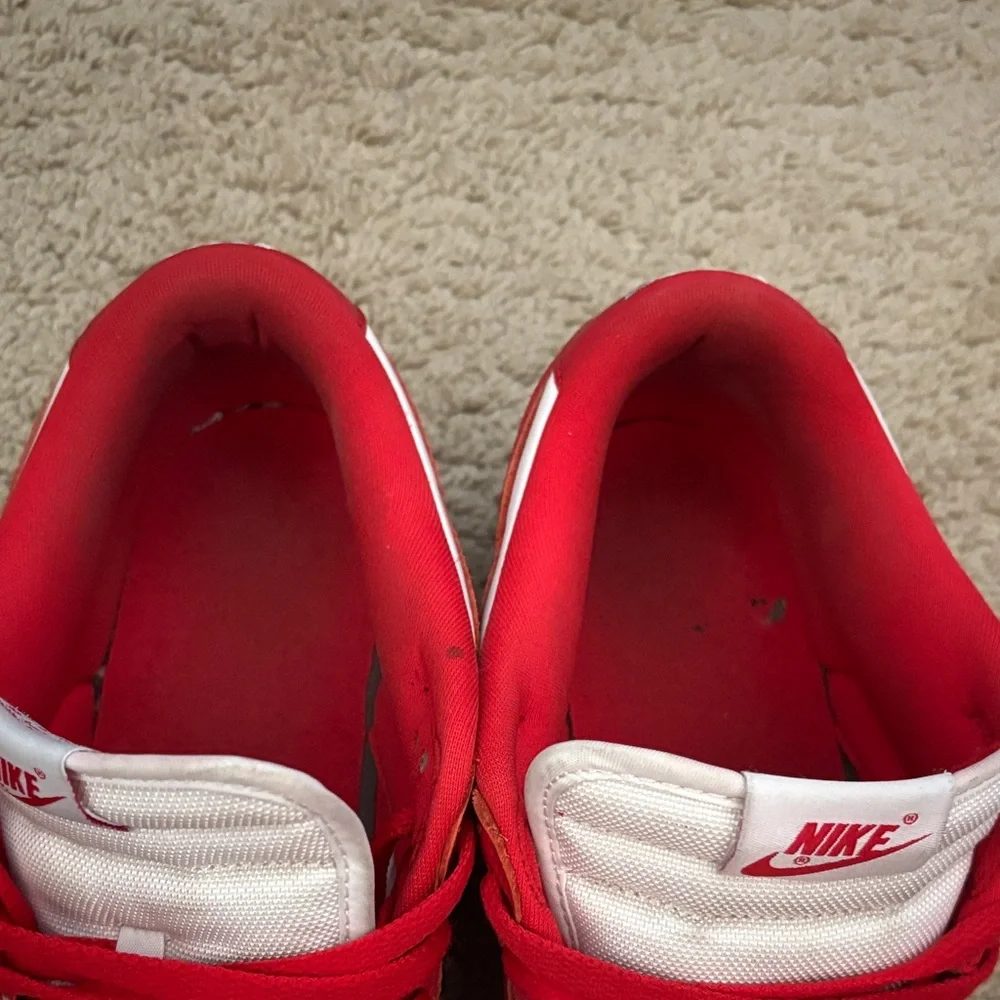 Nike Dunks - Picture 7 of 7